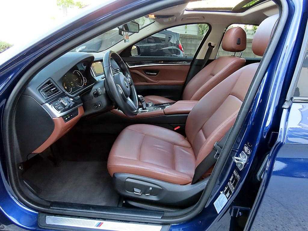 BMW 5-Series — photo 05