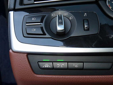 BMW 5-Series — photo 13