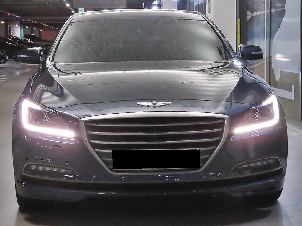 Hyundai Genesis — photo 02