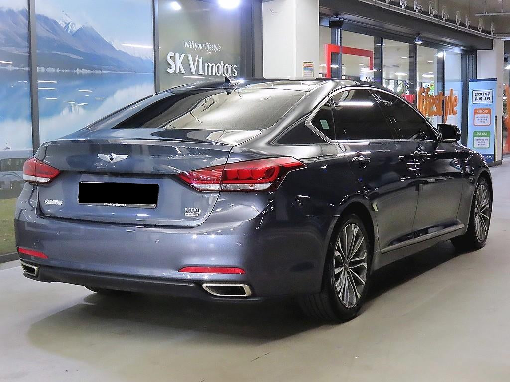 Hyundai Genesis — photo 04