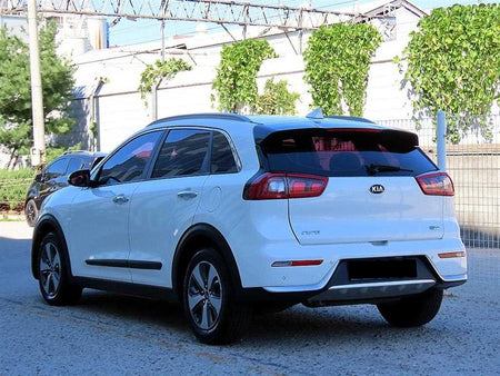 Kia Niro — photo 03