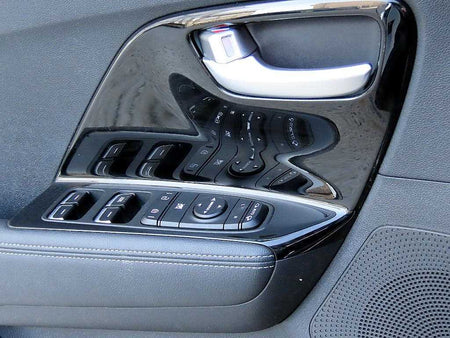 Kia Niro — photo 11