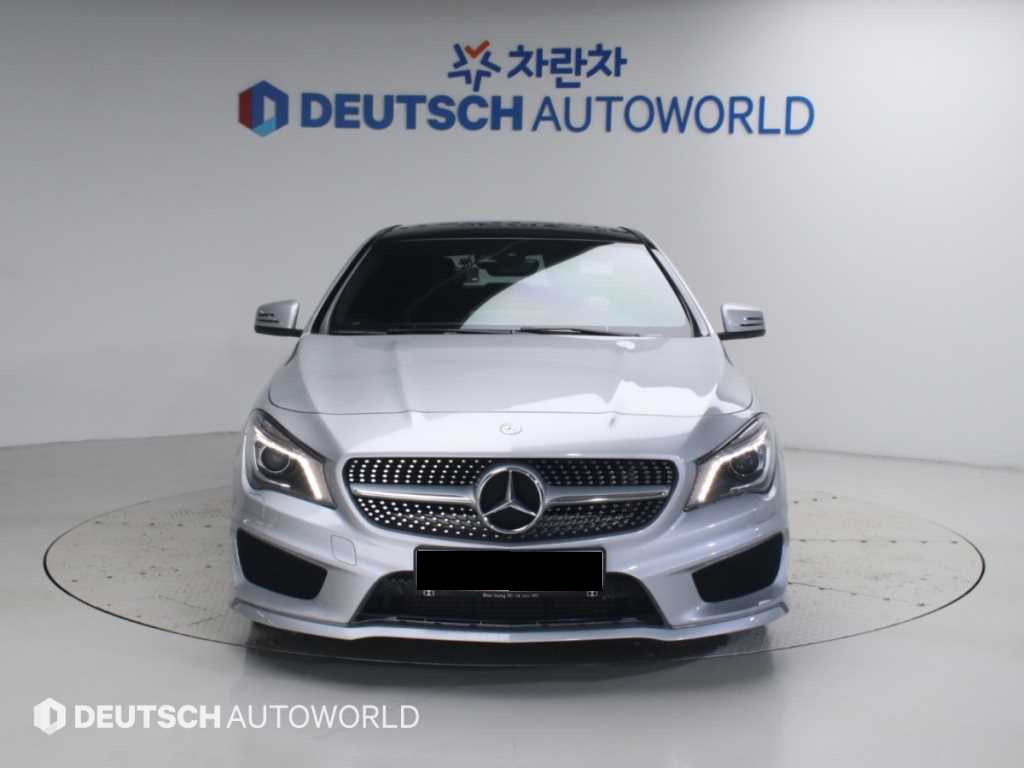 Mercedes-Benz CLA-Class — photo 03