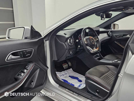 Mercedes-Benz CLA-Class — photo 16