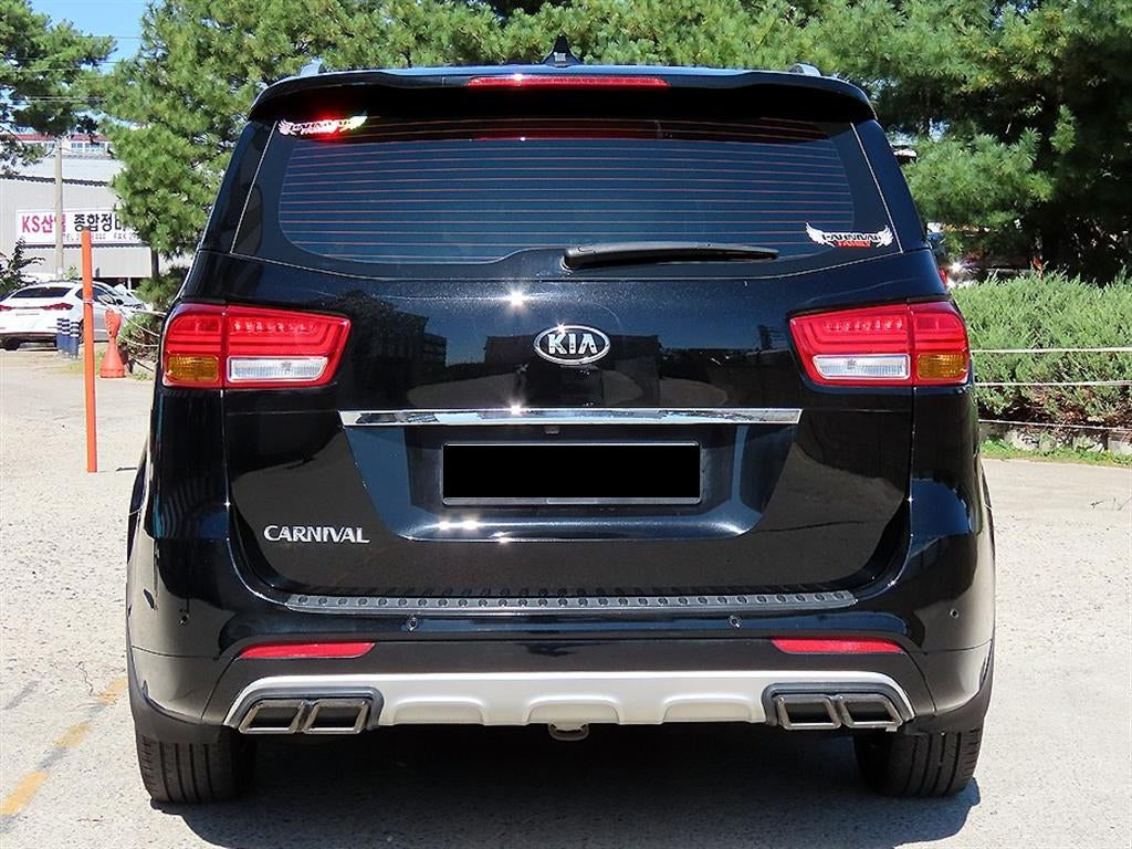 Kia Carnival — photo 04