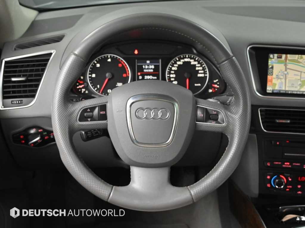 Audi Q5 — photo 13
