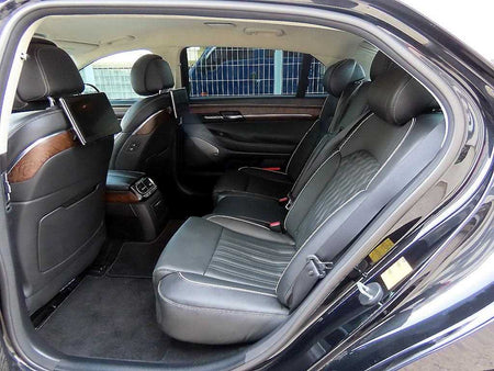 Genesis G90 — photo 06