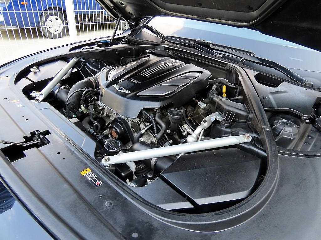 Genesis G90 — photo 19