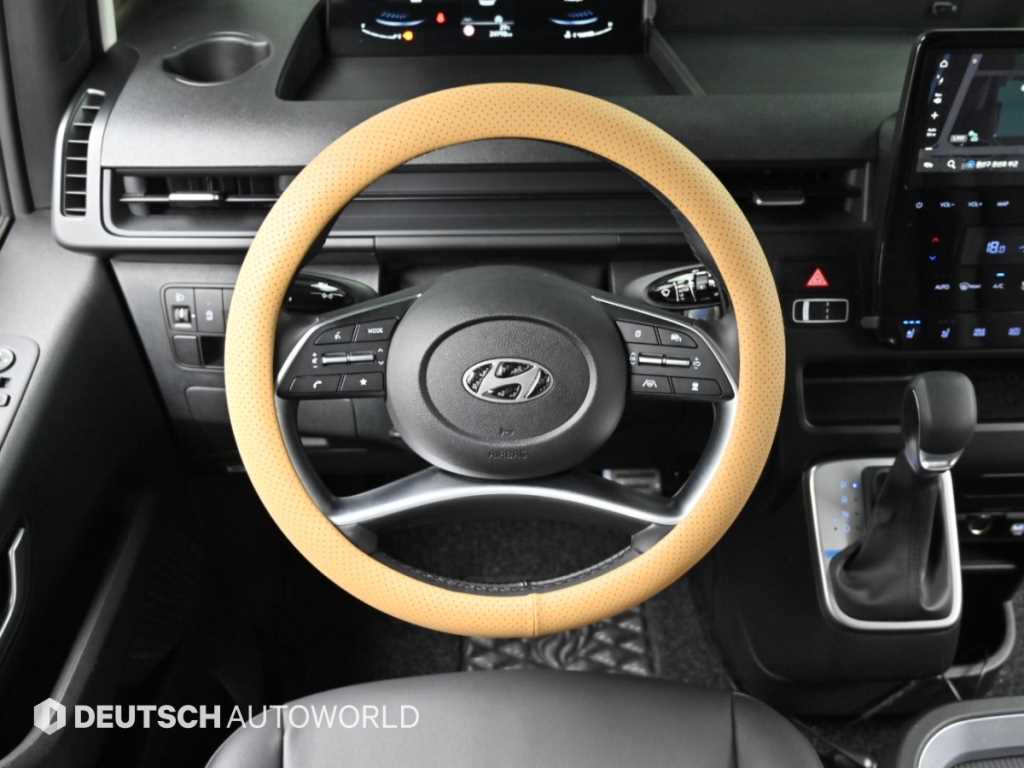 Hyundai Staria — photo 13