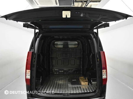 Hyundai Staria — photo 19