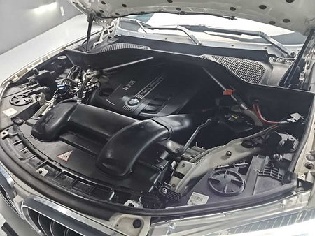 BMW X6 — photo 05