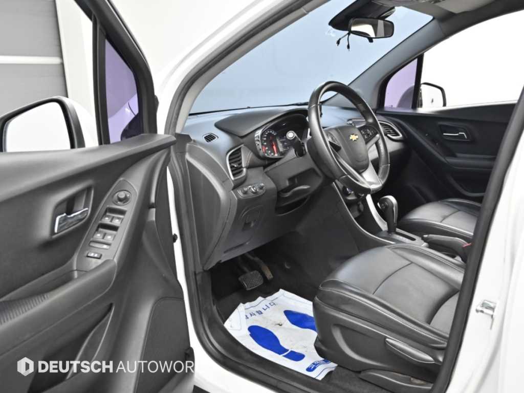 CHEVROLET Trax — photo 11