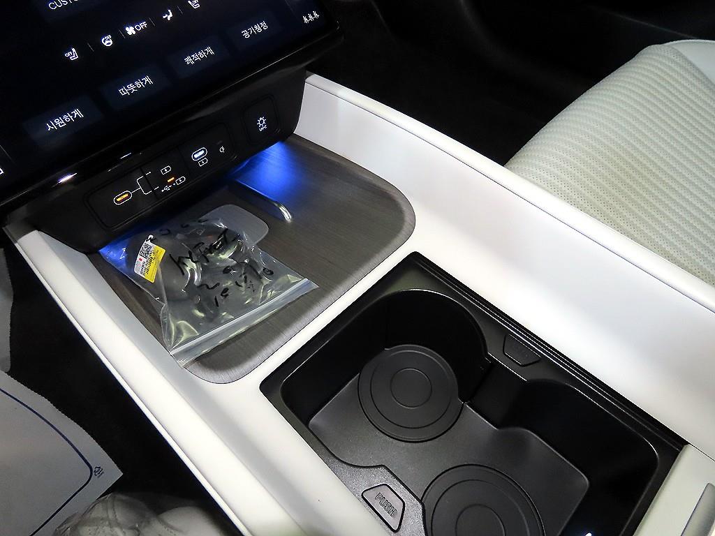 Hyundai Grandeur — photo 13