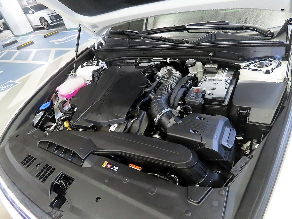 Hyundai Grandeur — photo 19