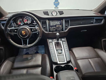 Porsche Macan — photo 07