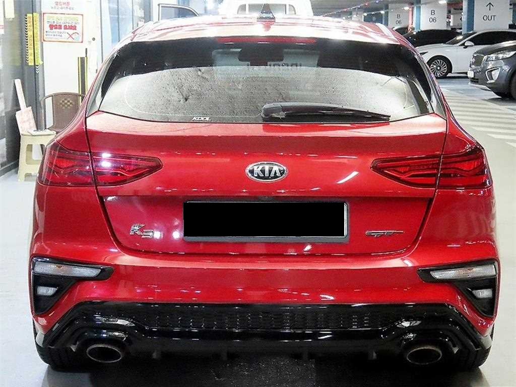Kia K3 — photo 05