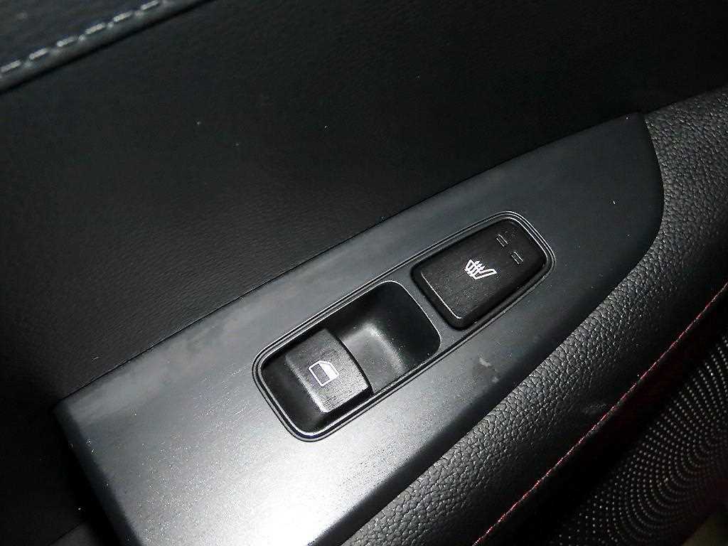 Kia K3 — photo 13
