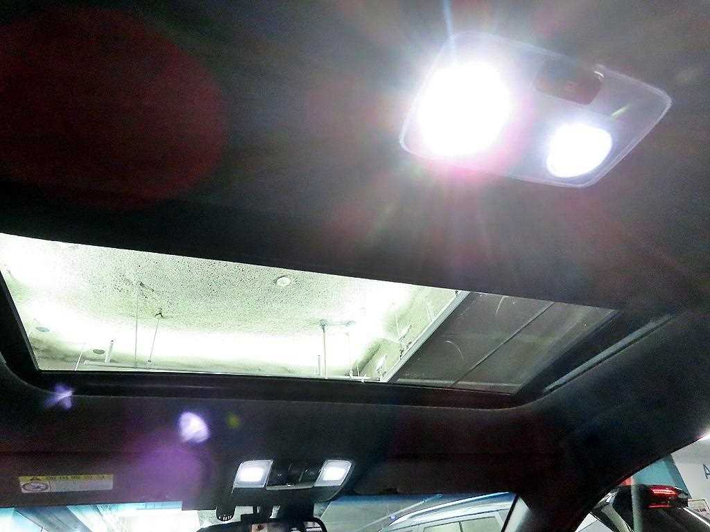 Kia K3 — photo 17
