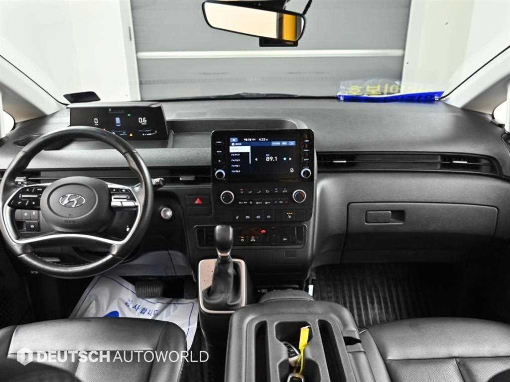 Hyundai Staria — photo 07