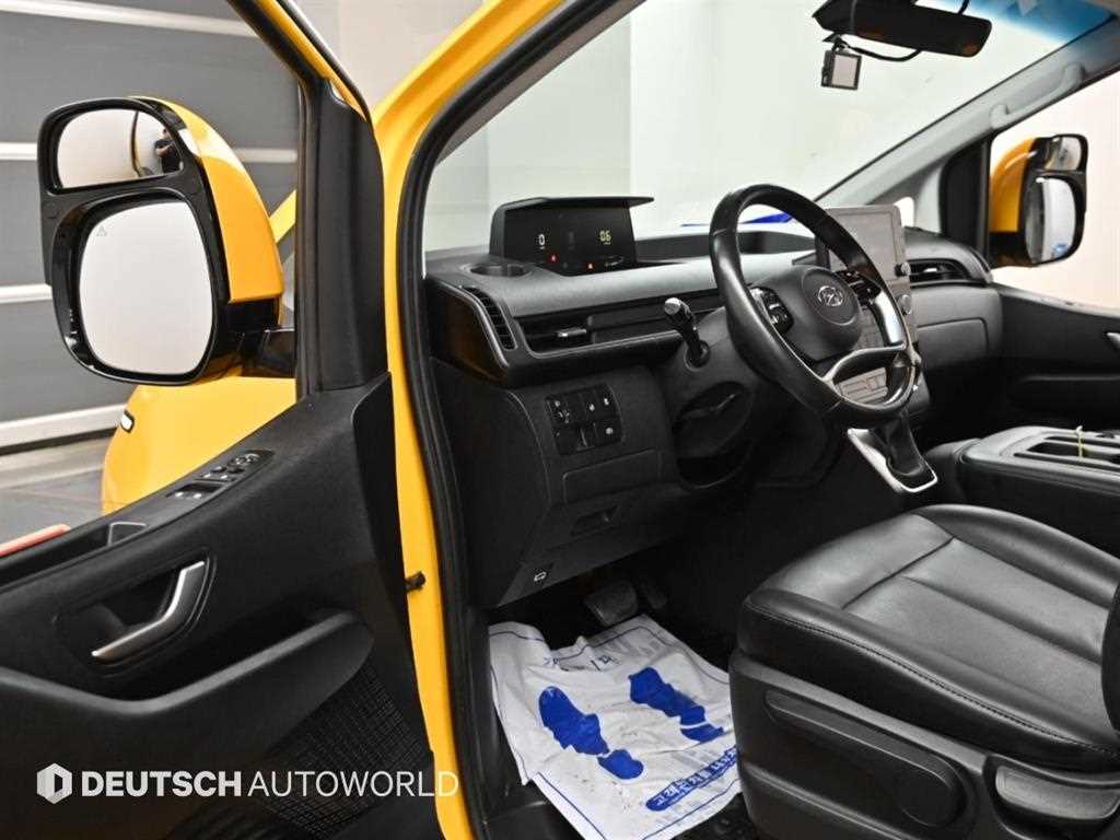 Hyundai Staria — photo 11