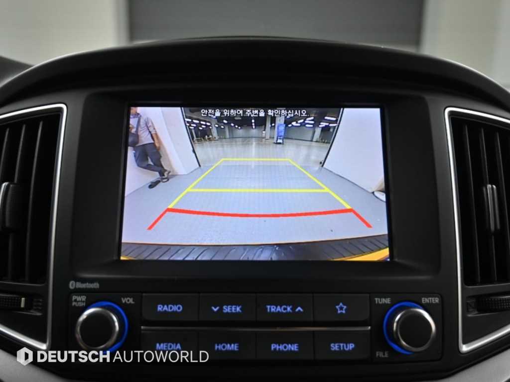 Hyundai Starex — photo 15