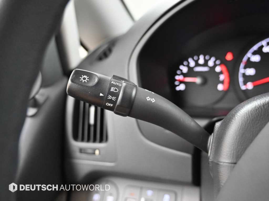 Hyundai Starex — photo 16