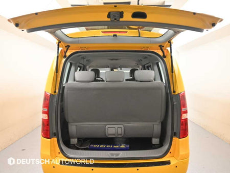 Hyundai Starex — photo 19