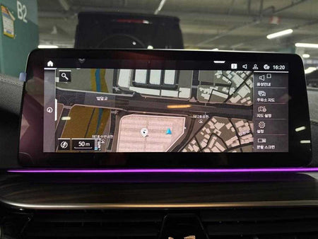 BMW 5-Series — photo 08