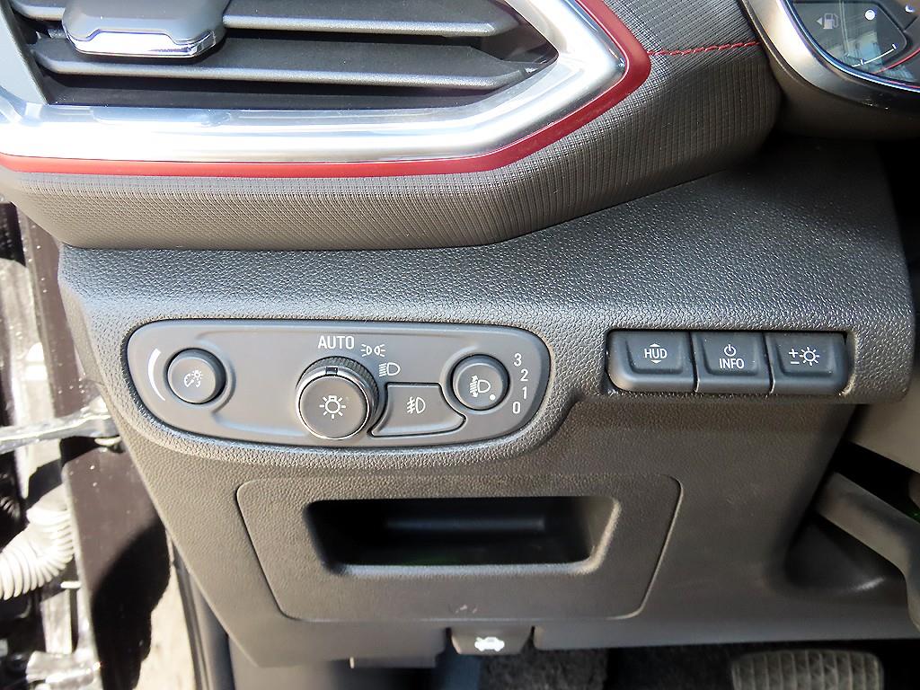 CHEVROLET Trailblazer — photo 12