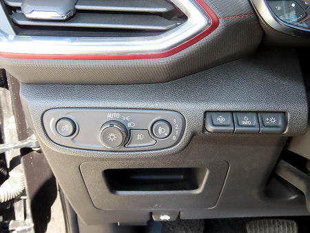 CHEVROLET Trailblazer — photo 12