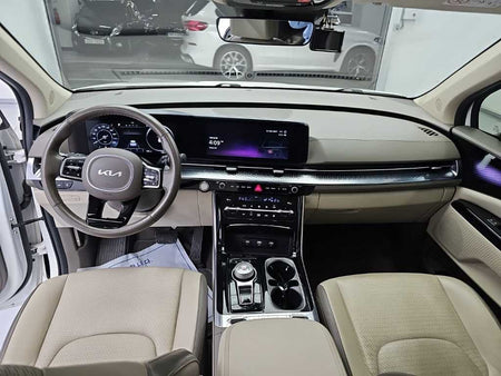 Kia Carnival — photo 07