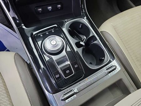 Kia Carnival — photo 08