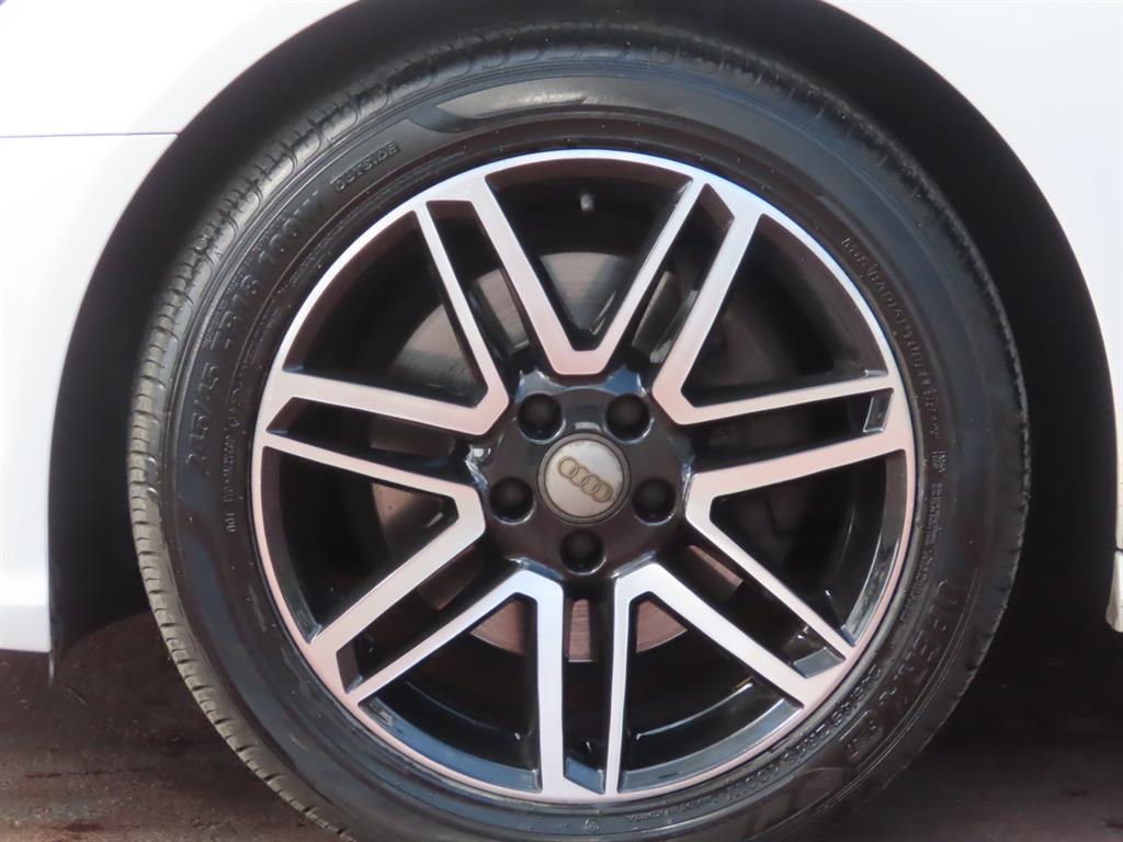 Audi A6 — photo 20