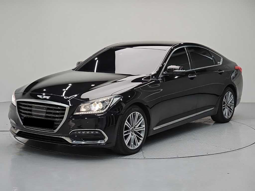 Genesis G80 — photo 01