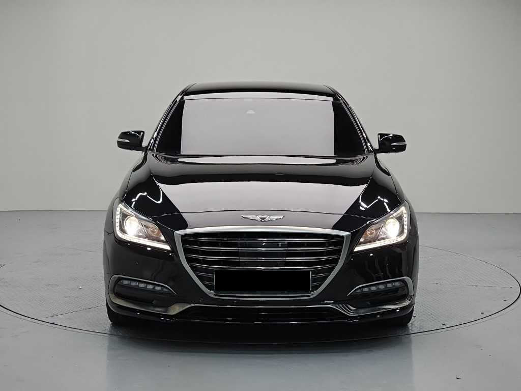 Genesis G80 — photo 02