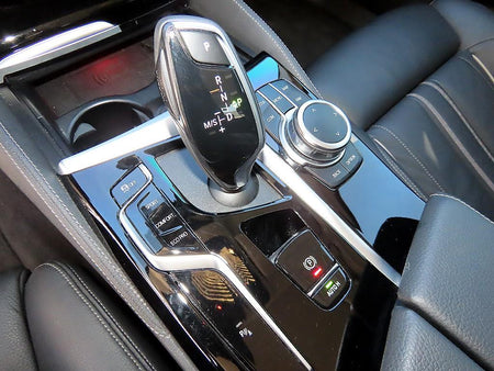 BMW 5-Series — photo 11