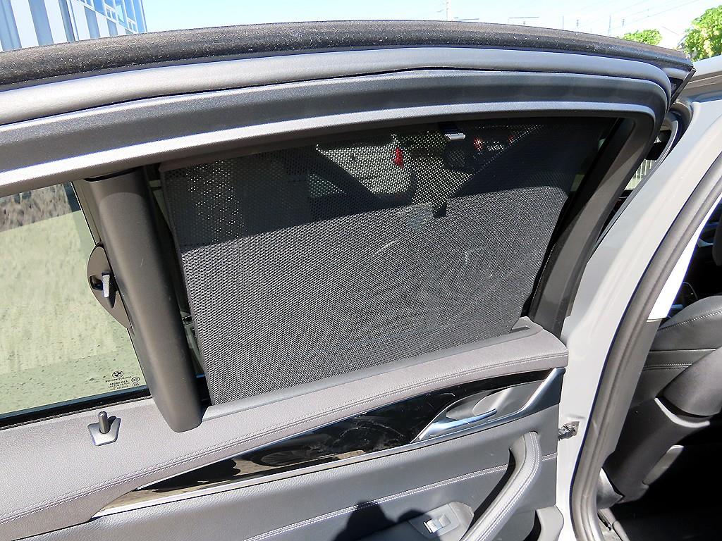 BMW 5-Series — photo 16