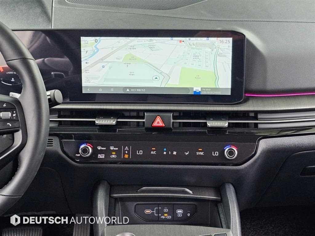 Kia Sportage — photo 14