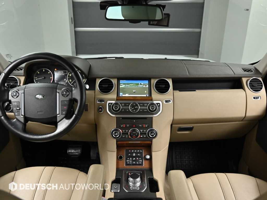 Land Rover Discovery — photo 07