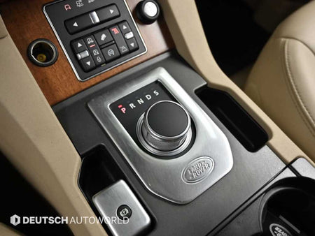 Land Rover Discovery — photo 09