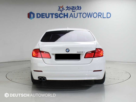 BMW 5-Series — photo 04