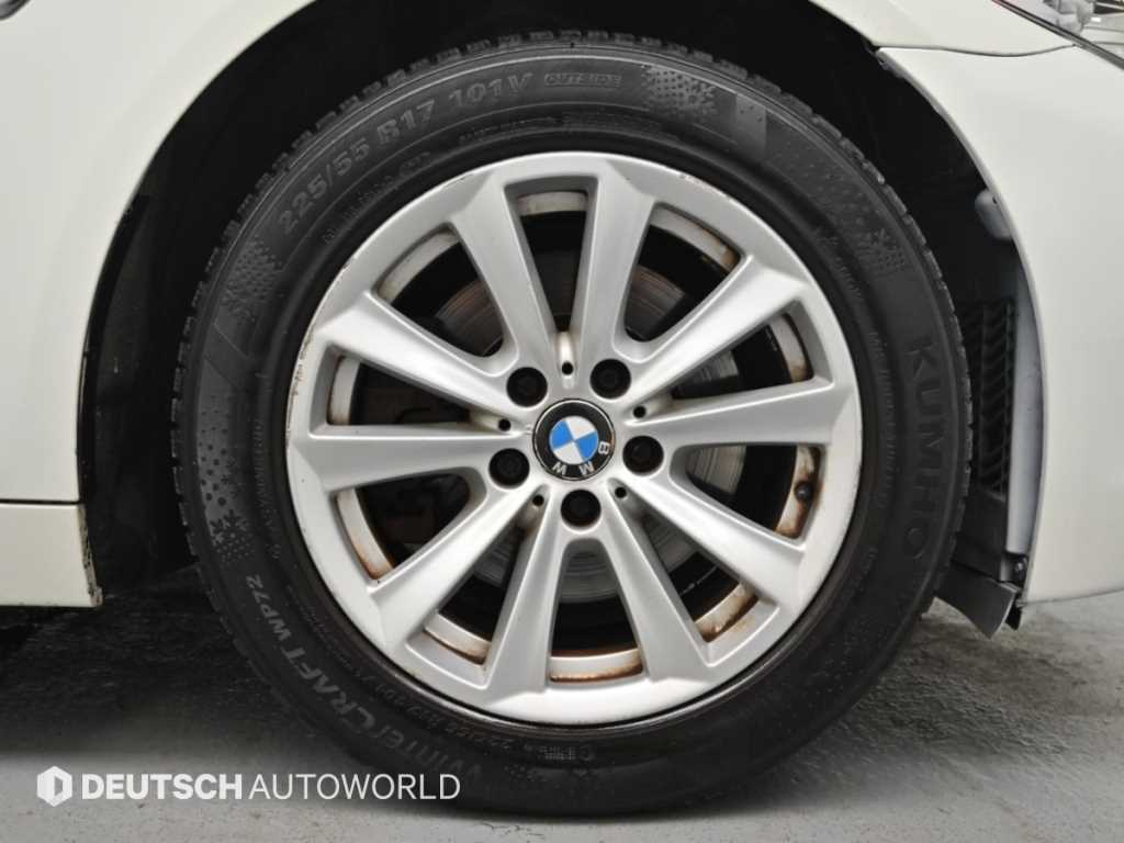 BMW 5-Series — photo 05