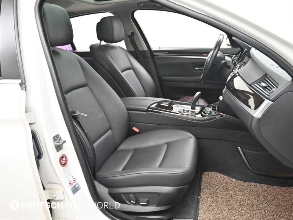 BMW 5-Series — photo 10