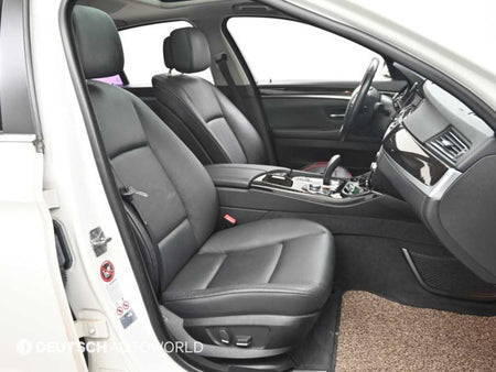 BMW 5-Series — photo 10