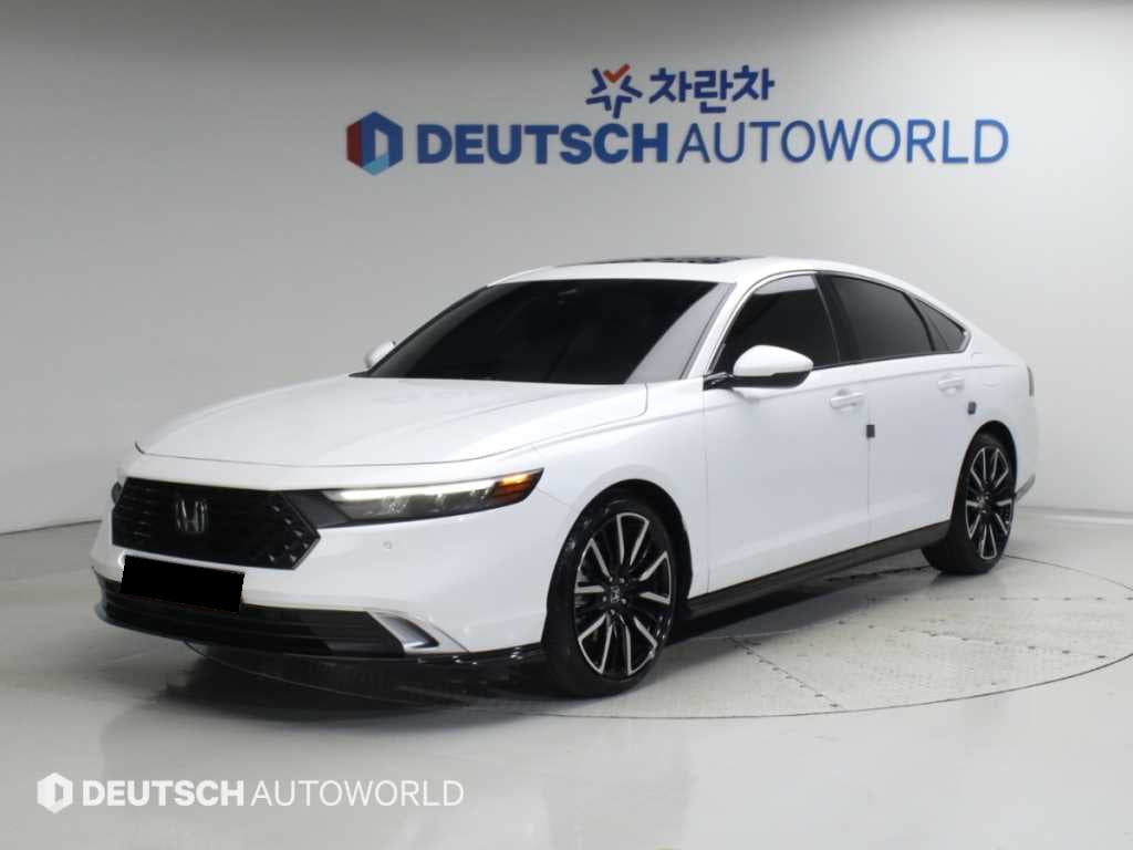Honda Accord — photo 01