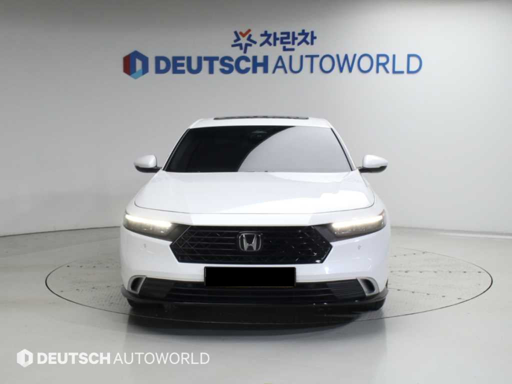 Honda Accord — photo 03
