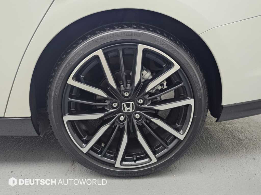 Honda Accord — photo 05