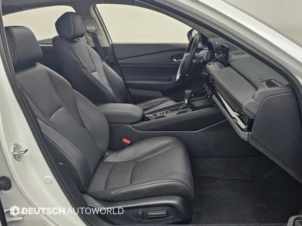 Honda Accord — photo 10