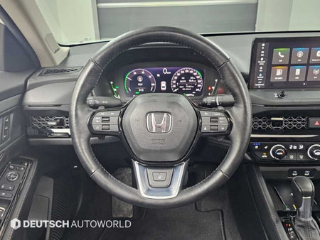Honda Accord — photo 13