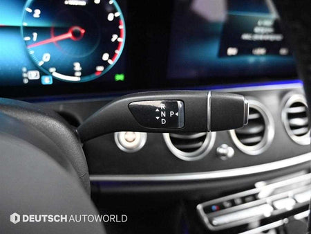 Mercedes-Benz E-Class — photo 09